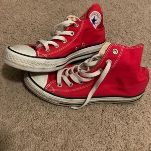 Converse high top. Red